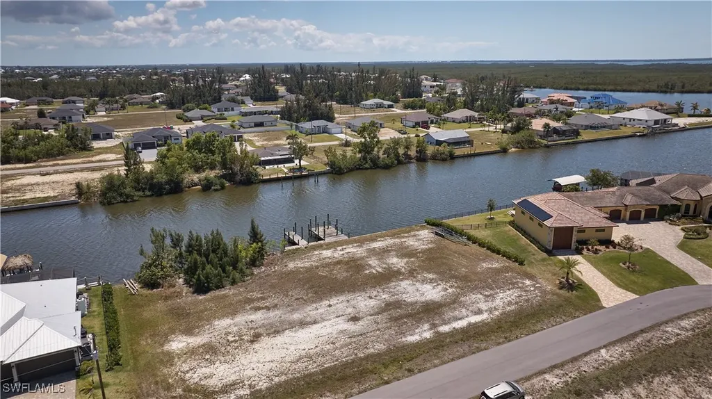 4208 NW 27th Street Cape Coral FL 33993