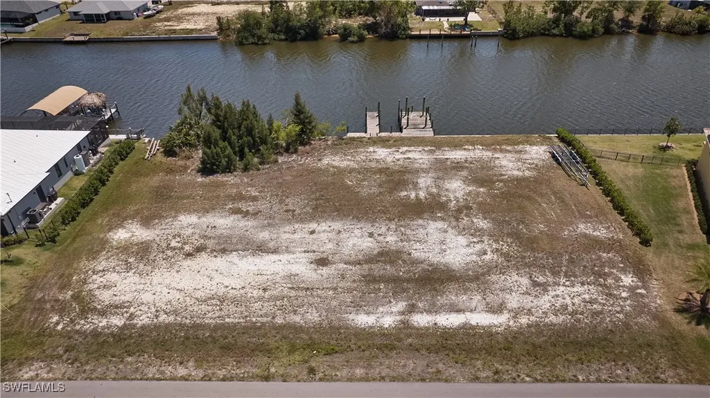 4208 NW 27th Street Cape Coral FL 33993