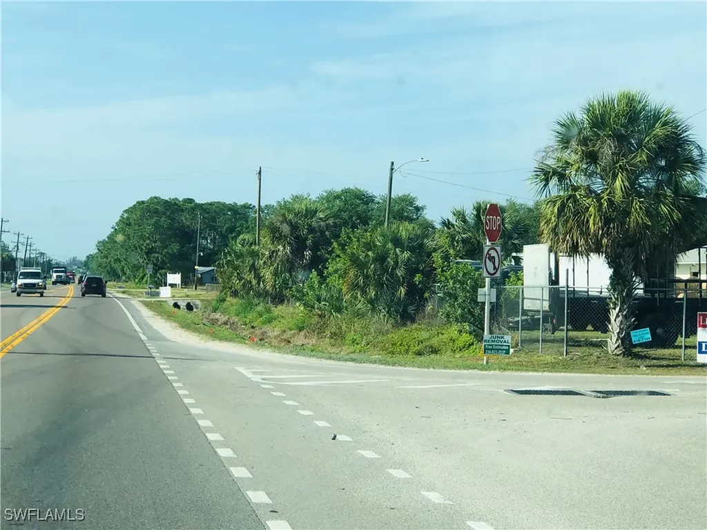 North Fort Myers FL 33917