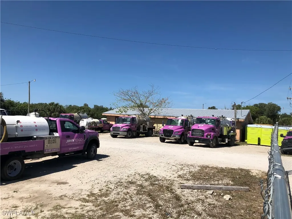 North Fort Myers FL 33917