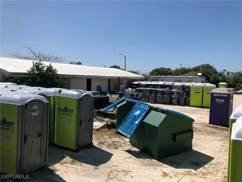 North Fort Myers FL 33917