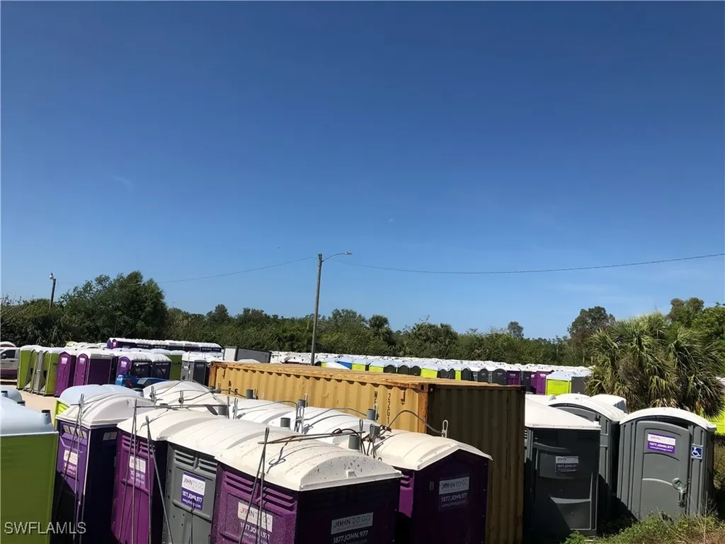 North Fort Myers FL 33917