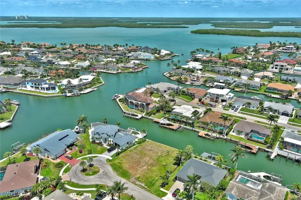 225 Geranium Court Marco Island FL 34145