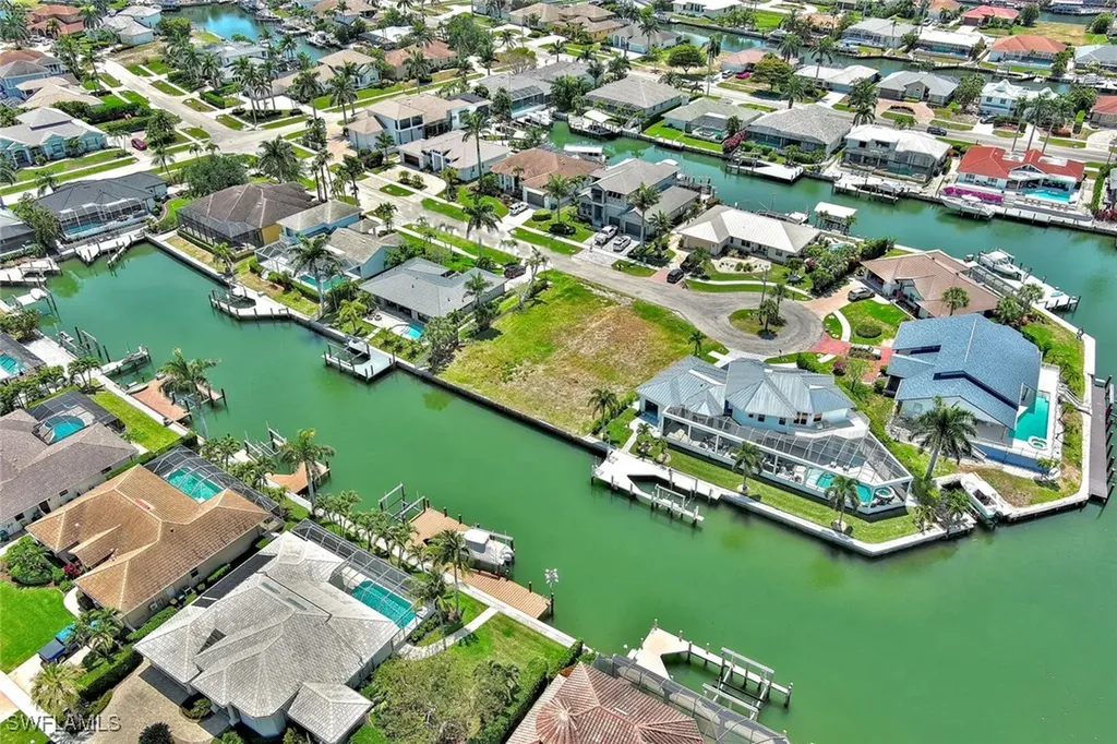 225 Geranium Court Marco Island FL 34145