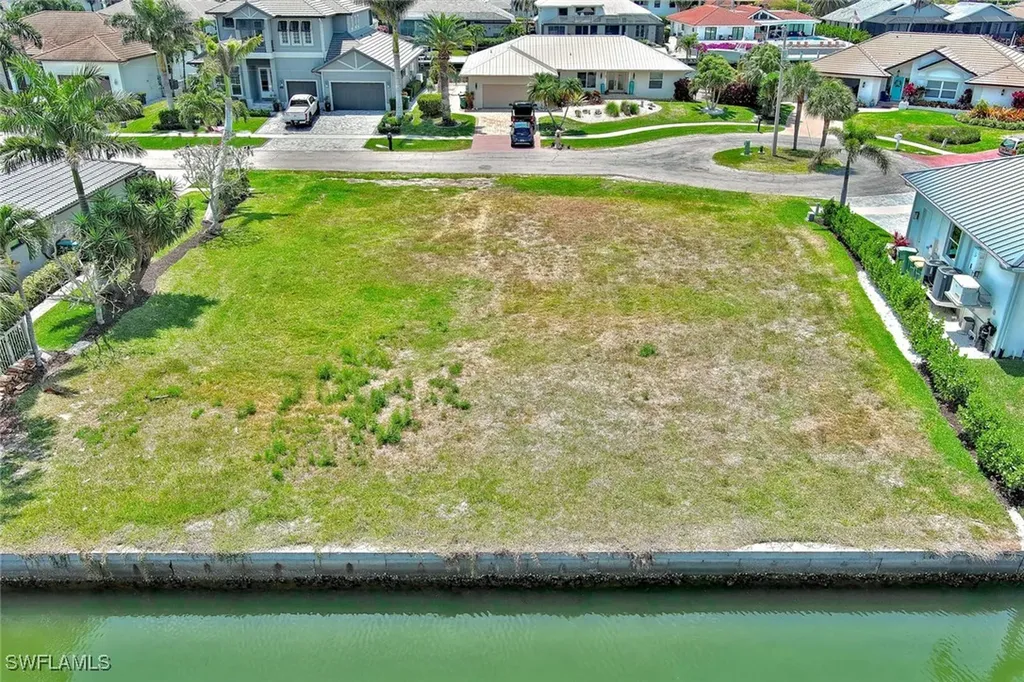 225 Geranium Court Marco Island FL 34145