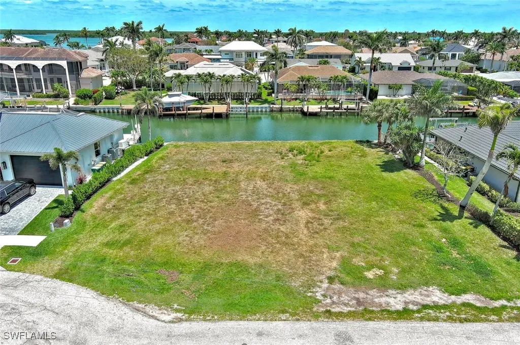 225 Geranium Court Marco Island FL 34145