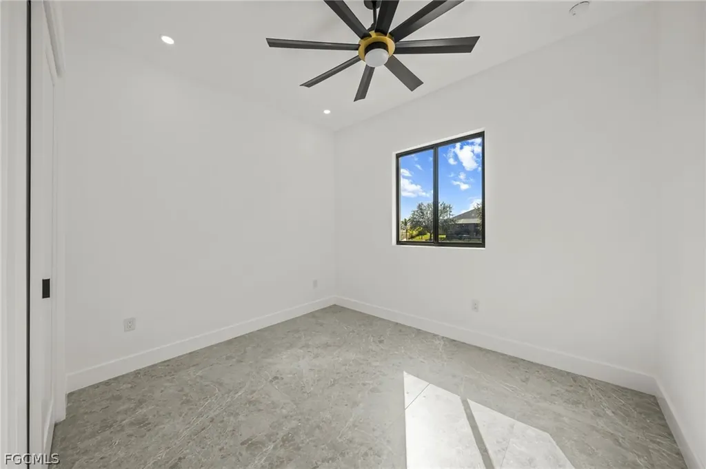 1806 NW 21st Avenue Cape Coral FL 33993