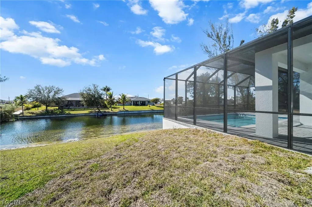 1806 NW 21st Avenue Cape Coral FL 33993