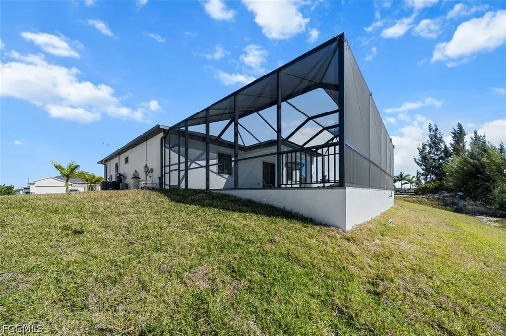 1806 NW 21st Avenue Cape Coral FL 33993