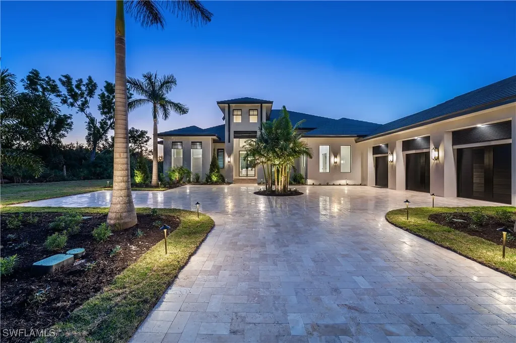 246 Audubon Boulevard Naples FL 34110