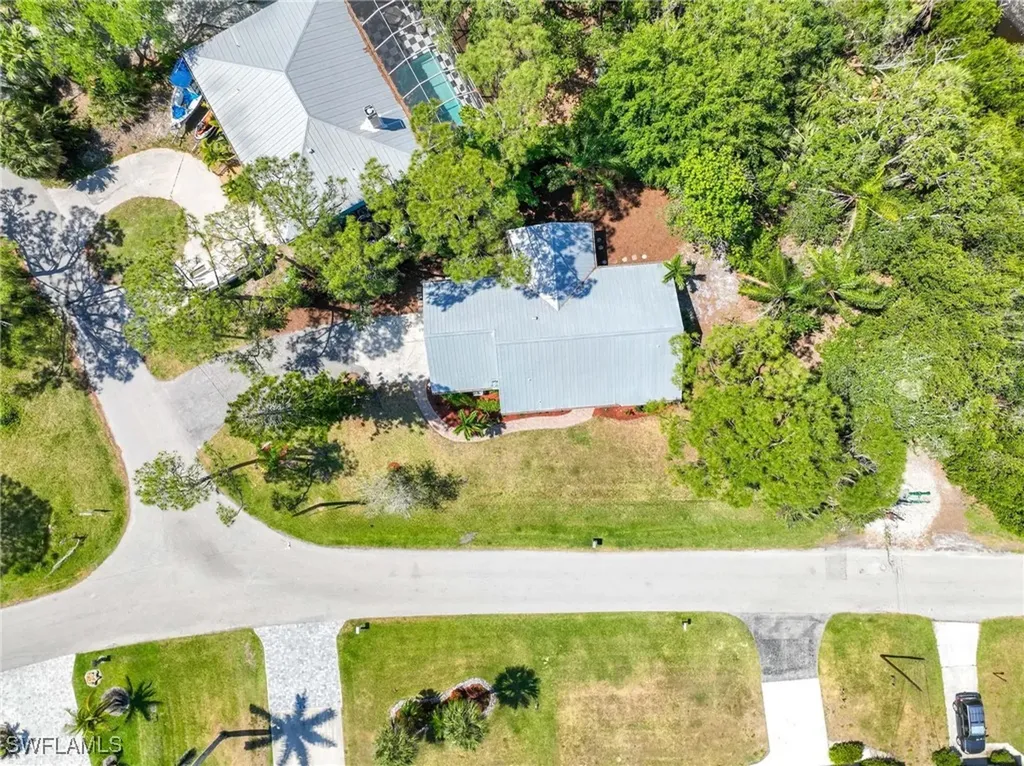 3925 Riviera Circle Bonita Springs FL 34134