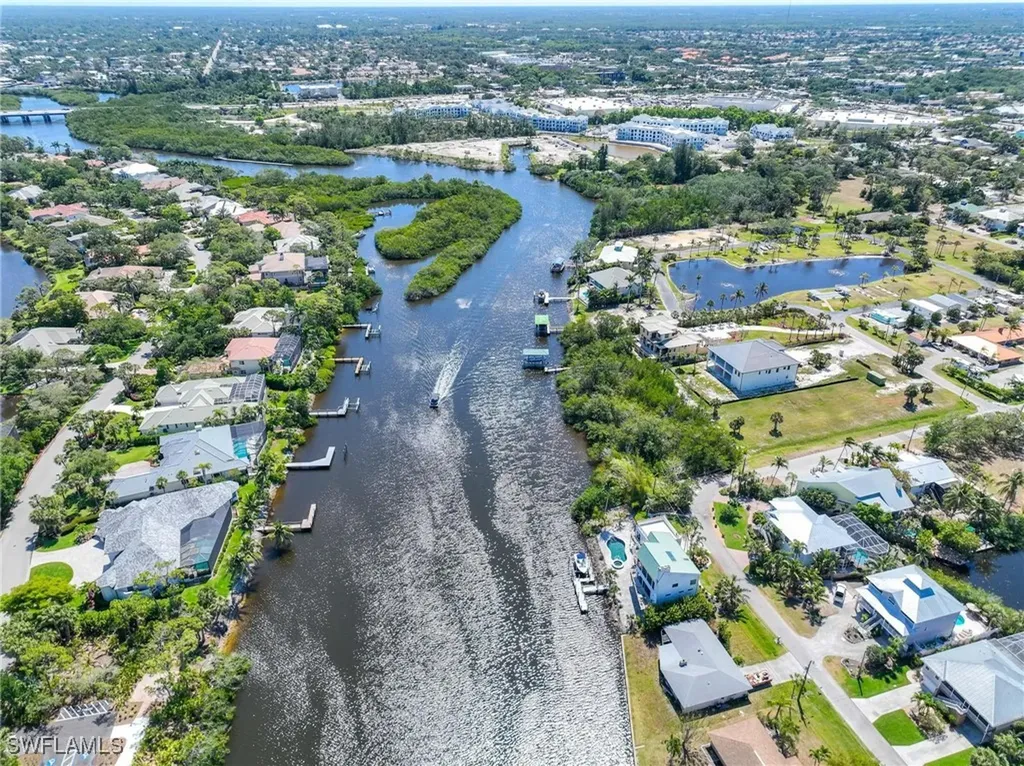 3925 Riviera Circle Bonita Springs FL 34134