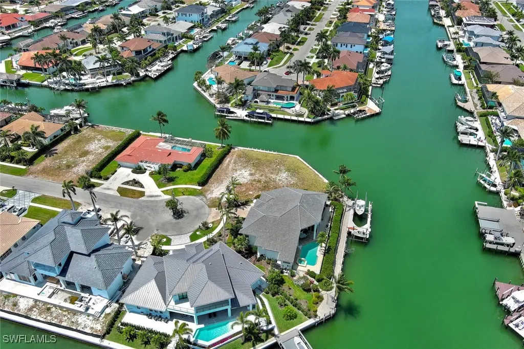 895 Banyan Court Marco Island FL 34145