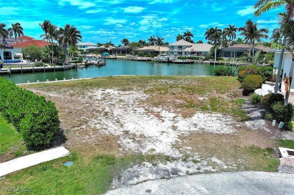 895 Banyan Court Marco Island FL 34145