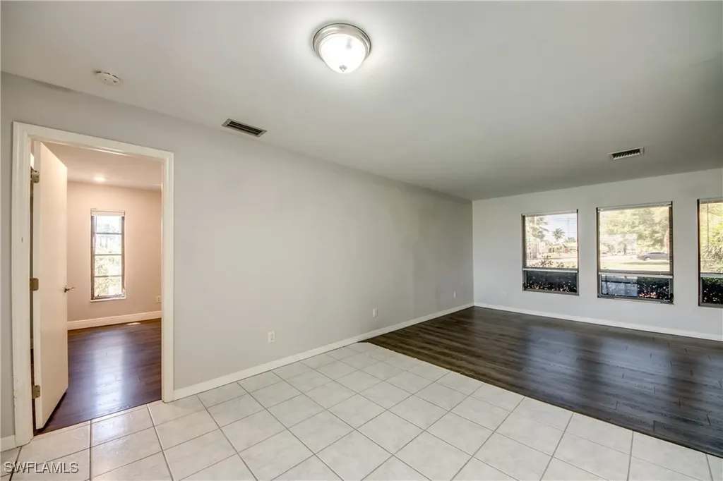 3347 SE 22nd Avenue Cape Coral FL 33904