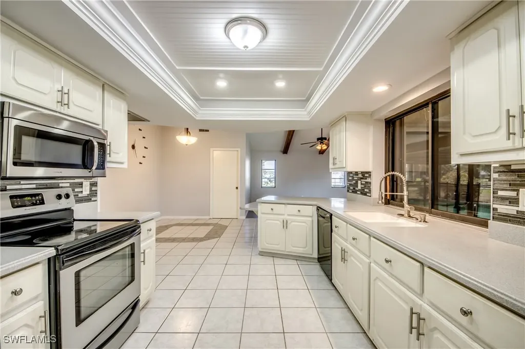3347 SE 22nd Avenue Cape Coral FL 33904