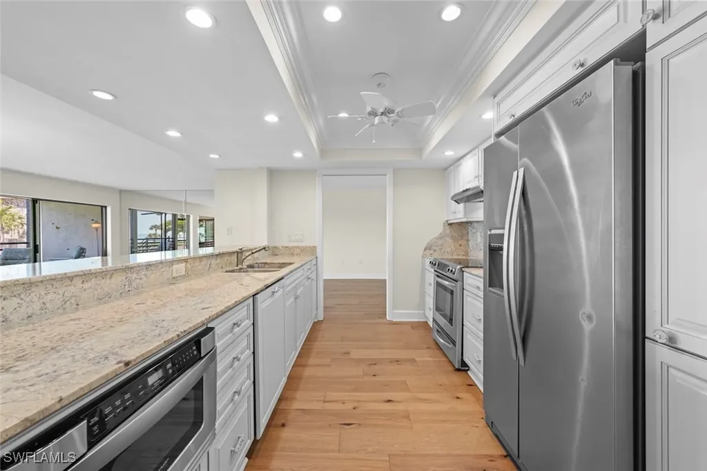 1605 Middle Gulf Drive Sanibel FL 33957