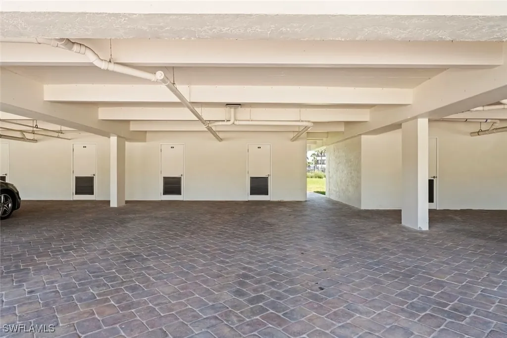 1605 Middle Gulf Drive Sanibel FL 33957