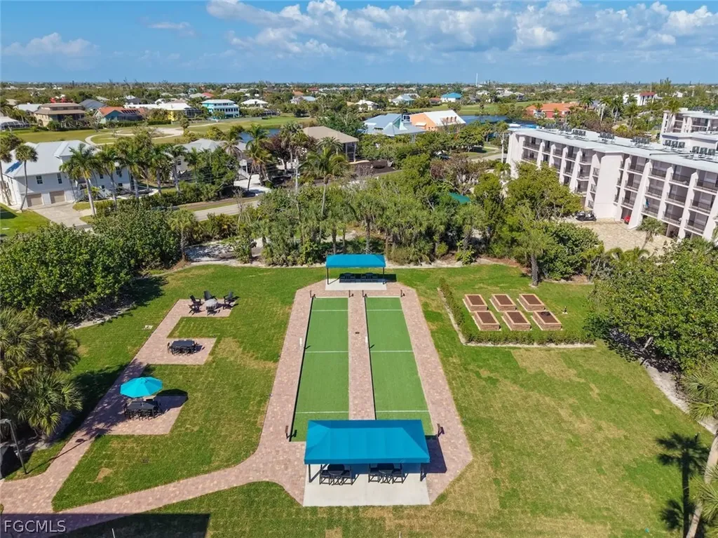 1605 Middle Gulf Drive Sanibel FL 33957