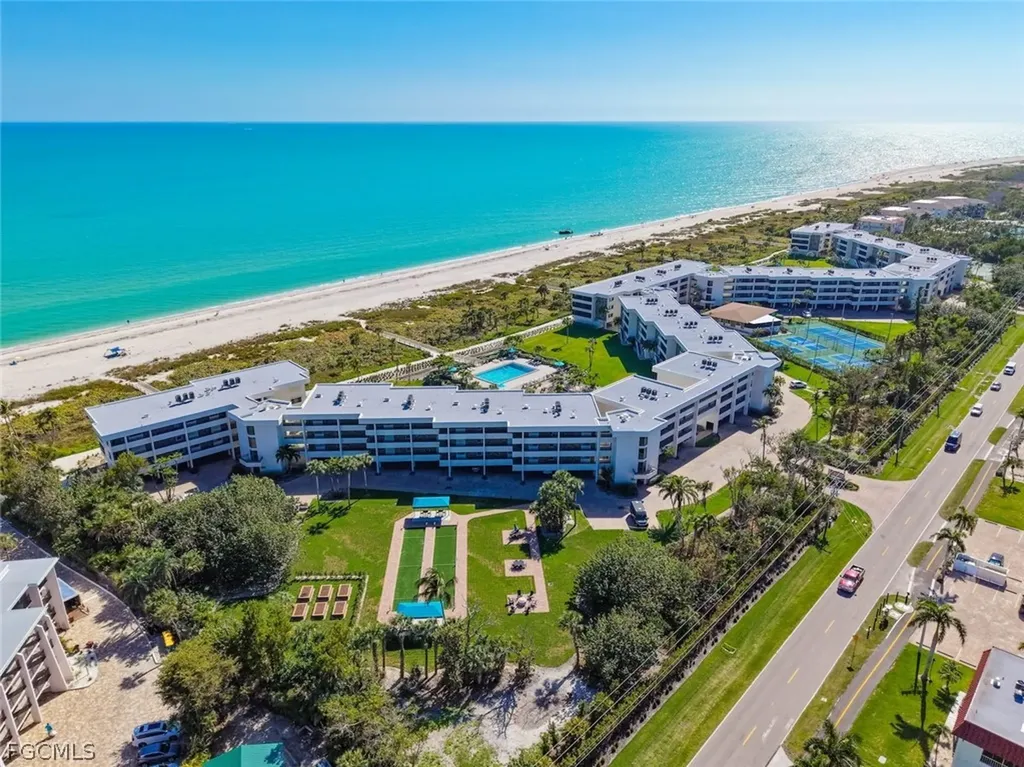 1605 Middle Gulf Drive Sanibel FL 33957