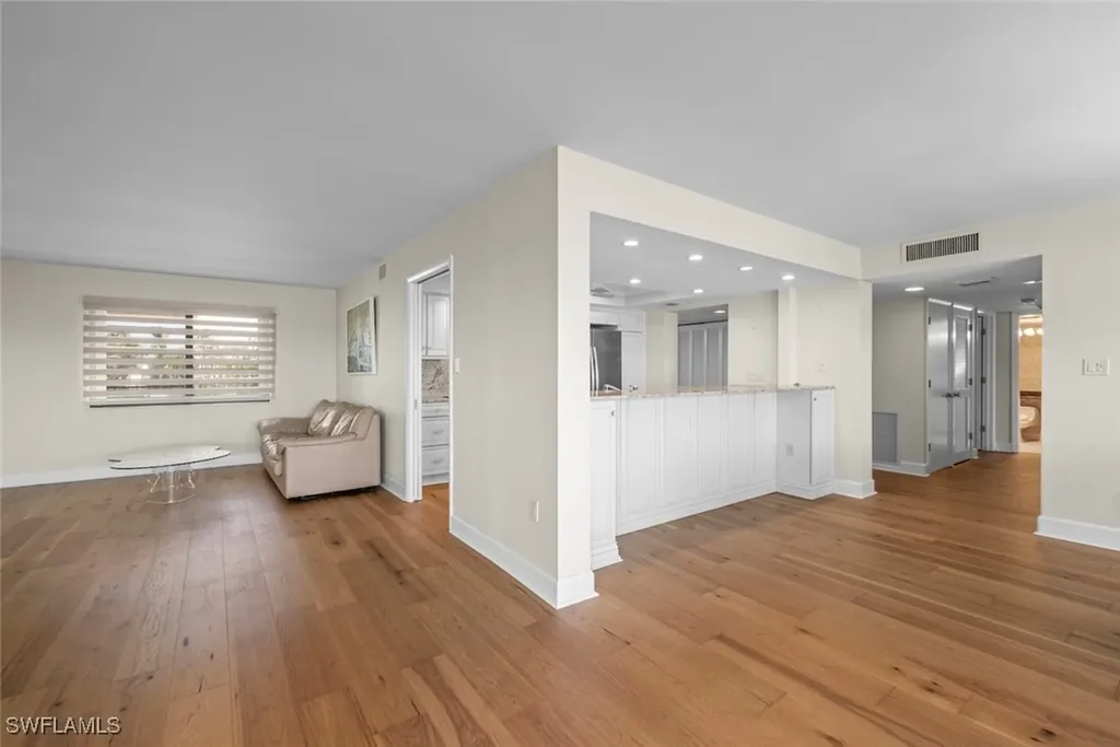 1605 Middle Gulf Drive Sanibel FL 33957