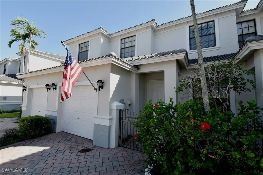 15151 Summit Place Circle Naples FL 34119