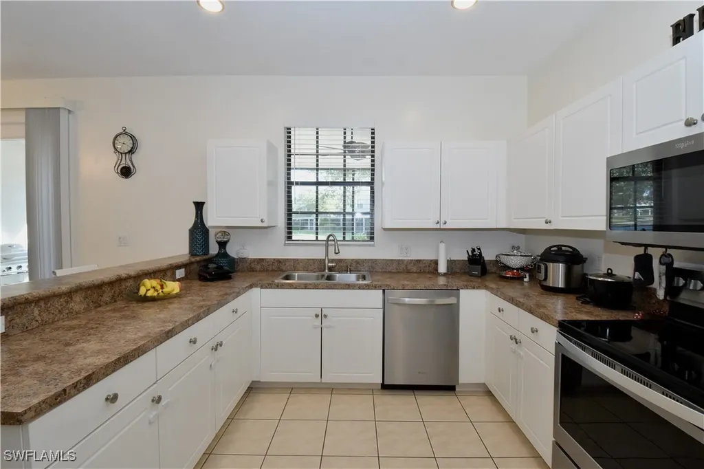 15151 Summit Place Circle Naples FL 34119