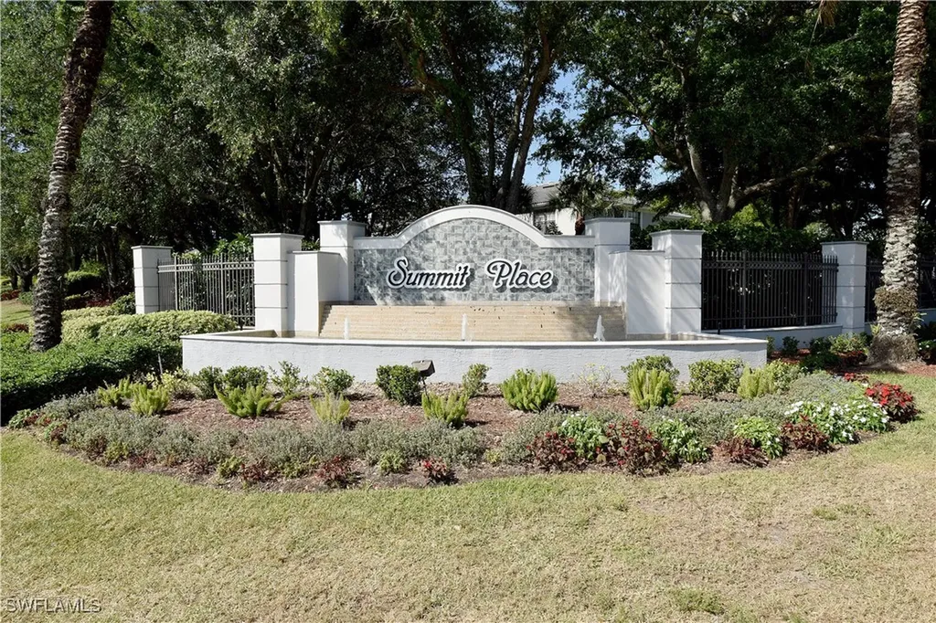 15151 Summit Place Circle Naples FL 34119