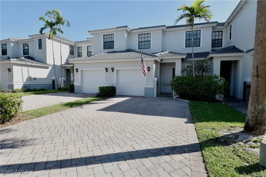 15151 Summit Place Circle Naples FL 34119