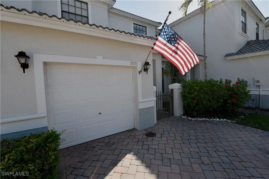 15151 Summit Place Circle Naples FL 34119