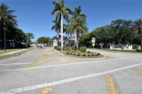 15151 Summit Place Circle Naples FL 34119