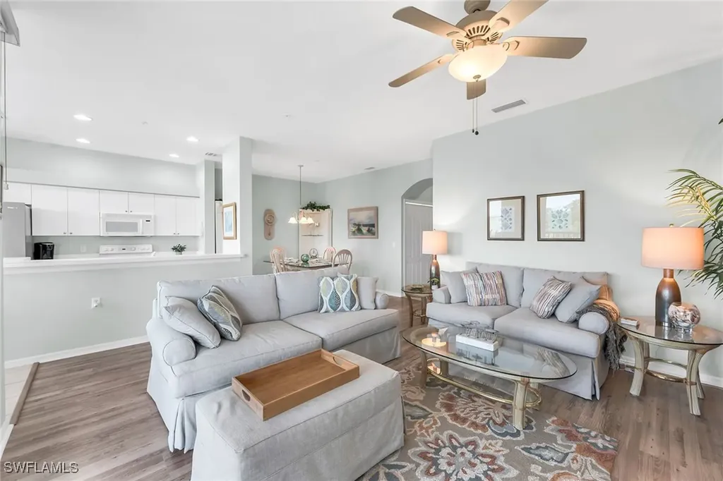 3800 Sawgrass Way Naples FL 34112