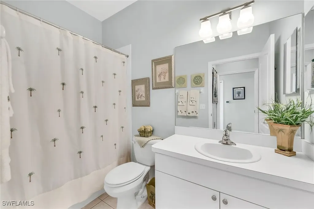 3800 Sawgrass Way Naples FL 34112