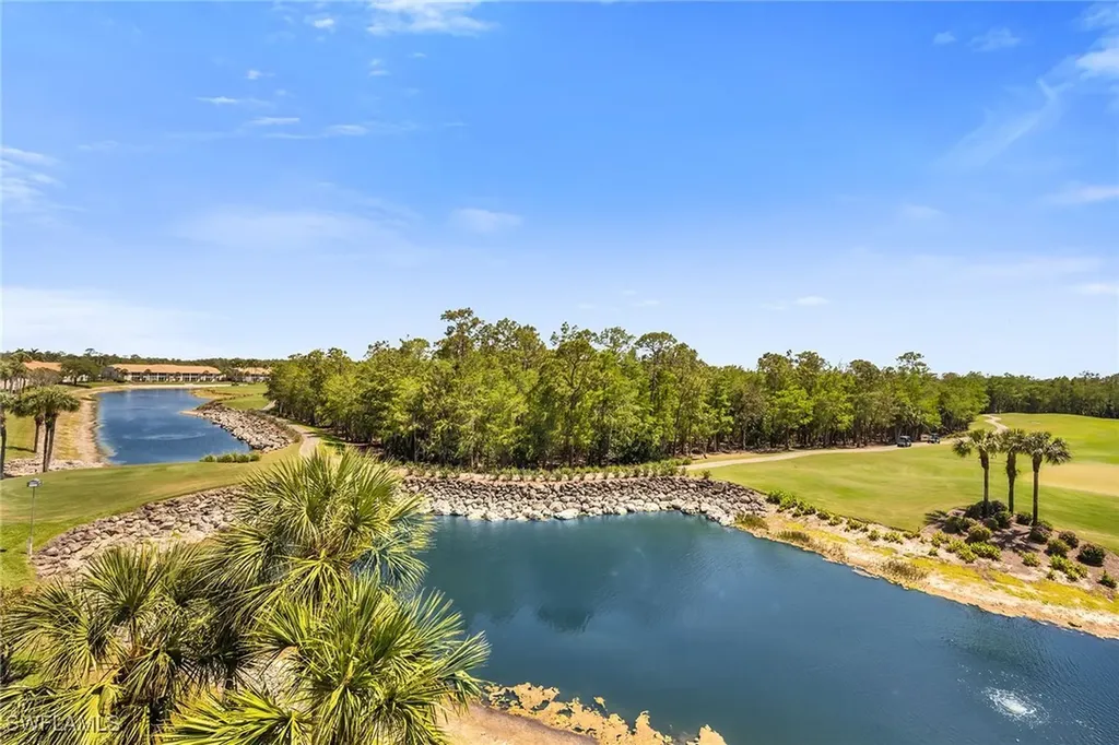 3800 Sawgrass Way Naples FL 34112