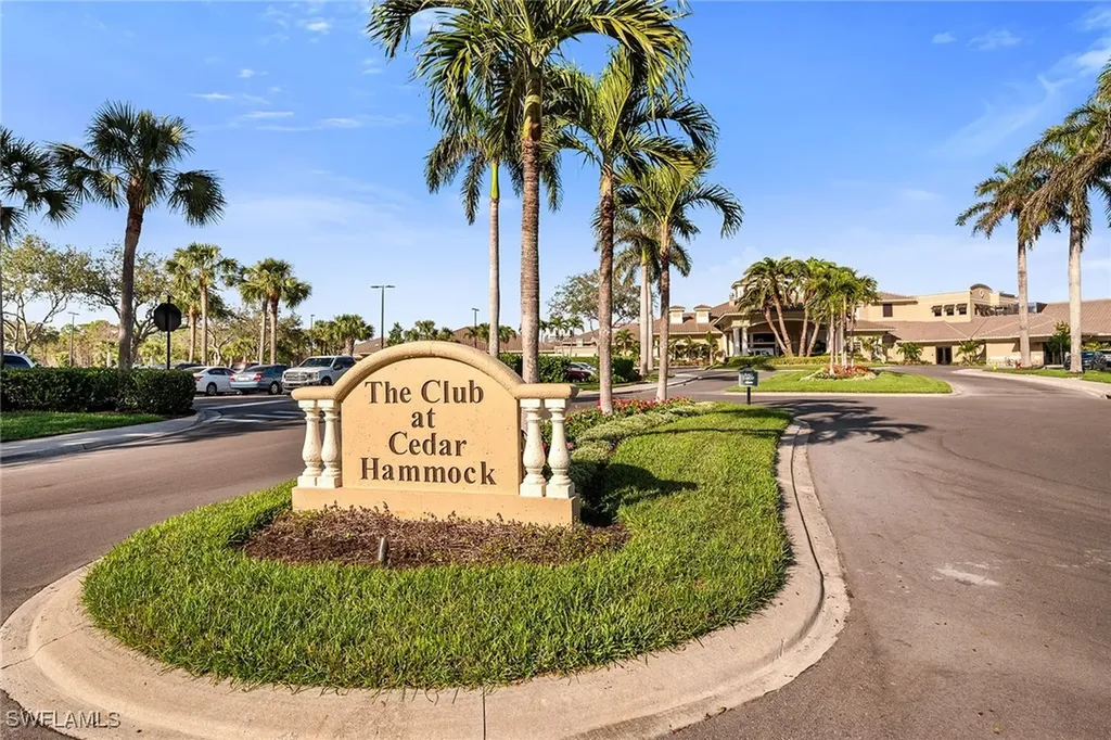 3800 Sawgrass Way Naples FL 34112
