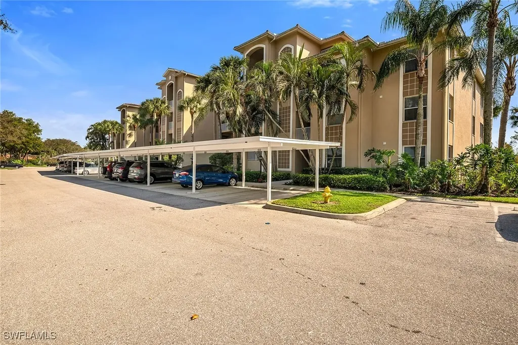 3800 Sawgrass Way Naples FL 34112