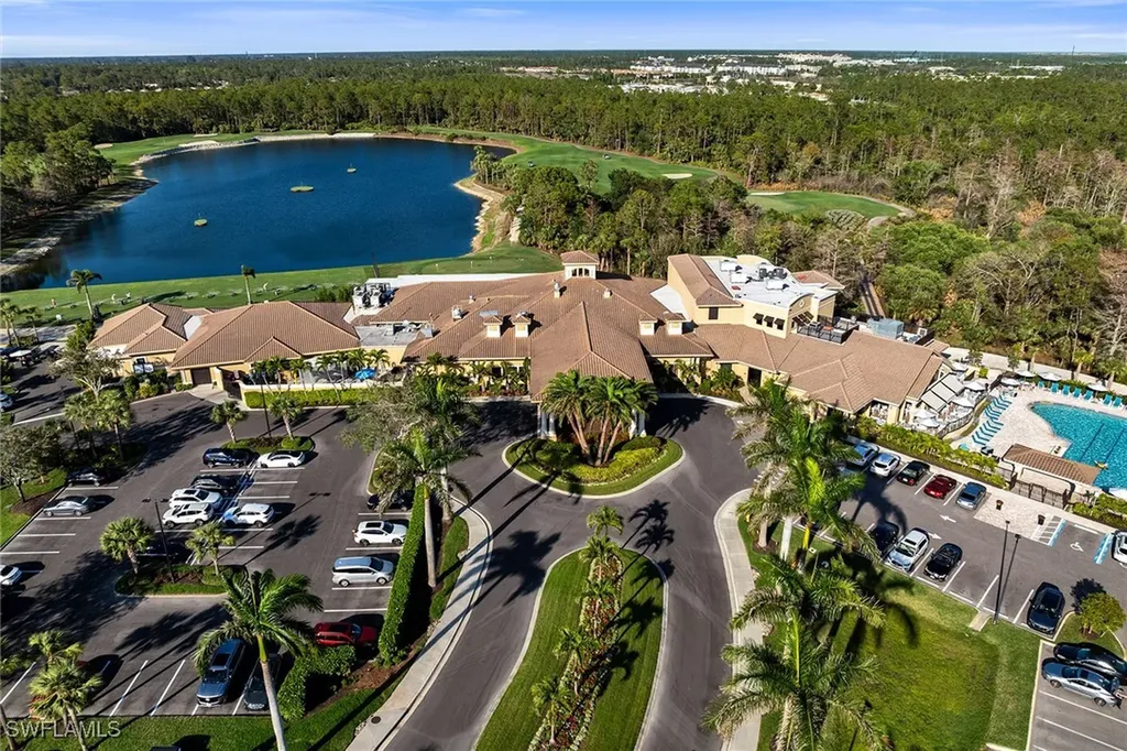 3800 Sawgrass Way Naples FL 34112