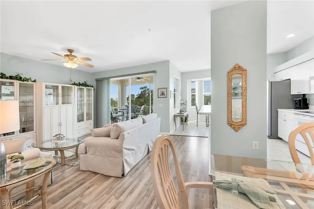 3800 Sawgrass Way Naples FL 34112