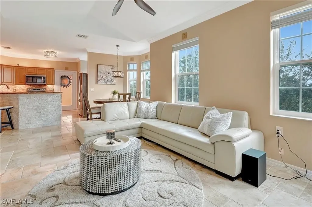 1818 Concordia Lake Circle Cape Coral FL 33909