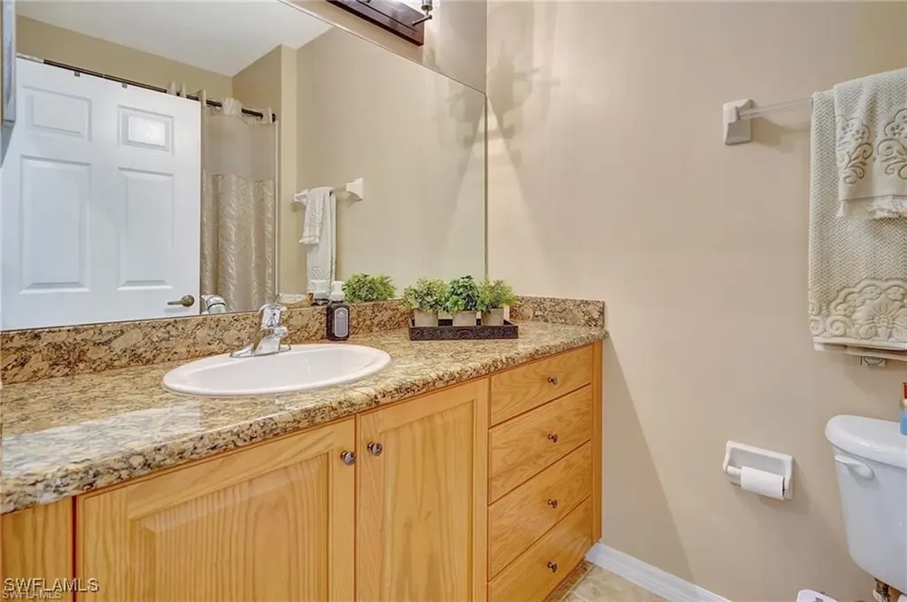 1818 Concordia Lake Circle Cape Coral FL 33909