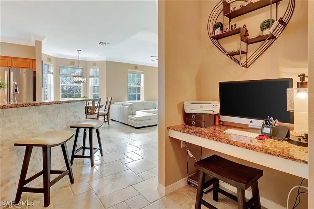 1818 Concordia Lake Circle Cape Coral FL 33909