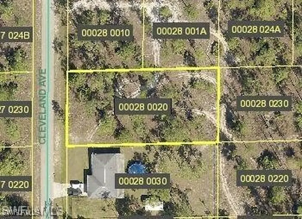 1420 Cleveland Avenue Lehigh Acres FL 33972