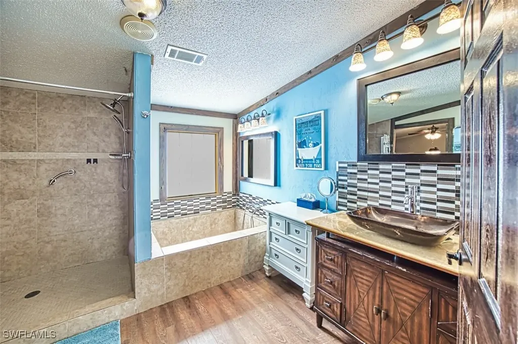 1216 Pine Avenue Labelle FL 33935