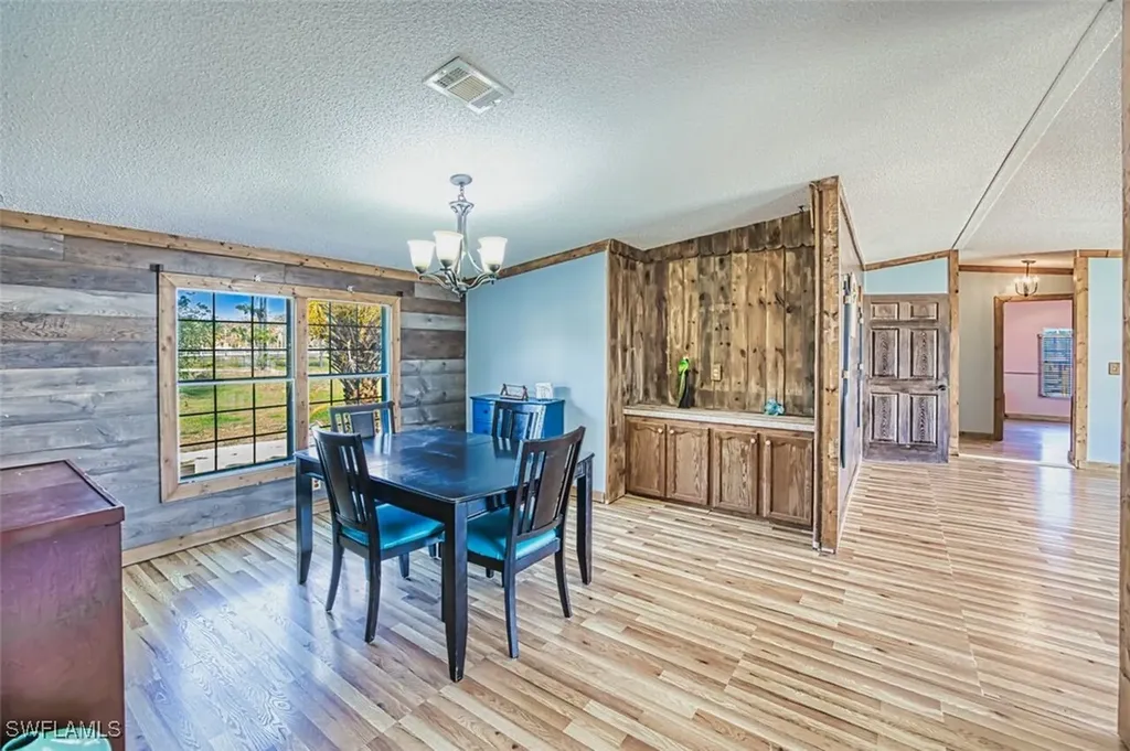 1216 Pine Avenue Labelle FL 33935