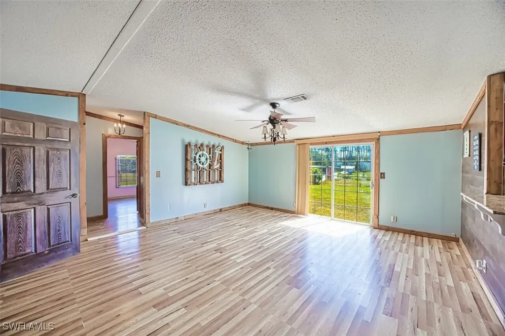 1216 Pine Avenue Labelle FL 33935