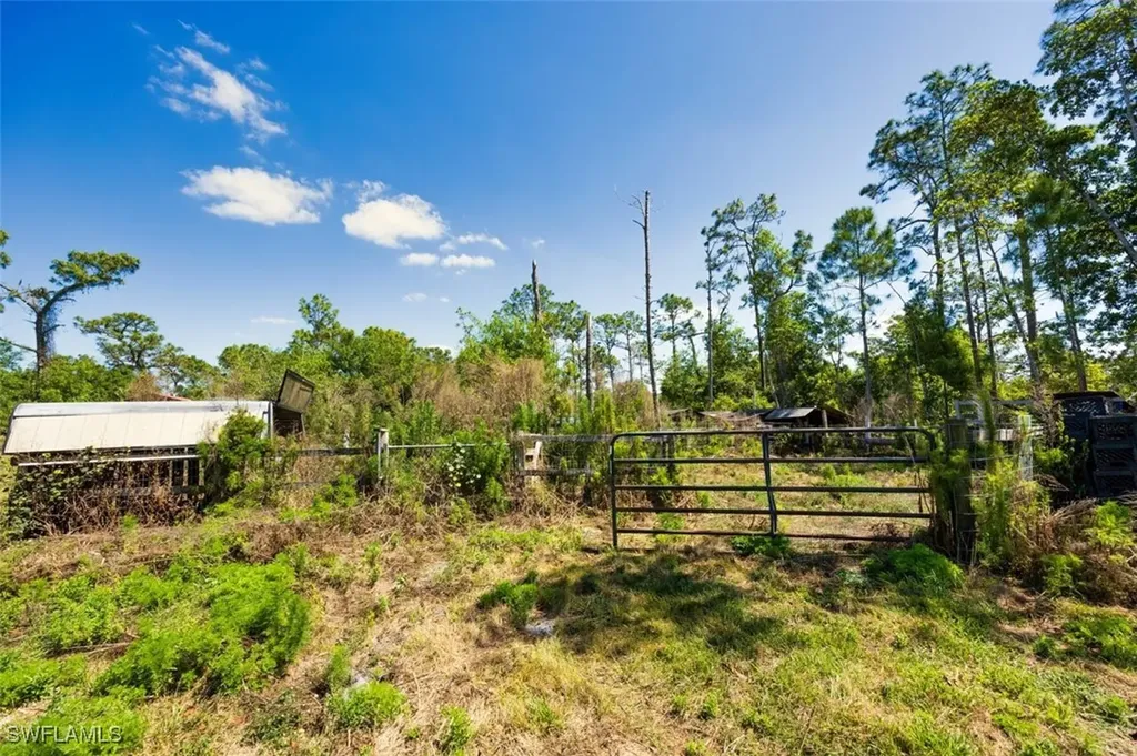 1216 Pine Avenue Labelle FL 33935