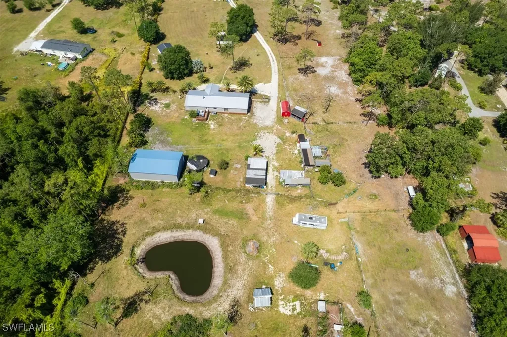 1216 Pine Avenue Labelle FL 33935