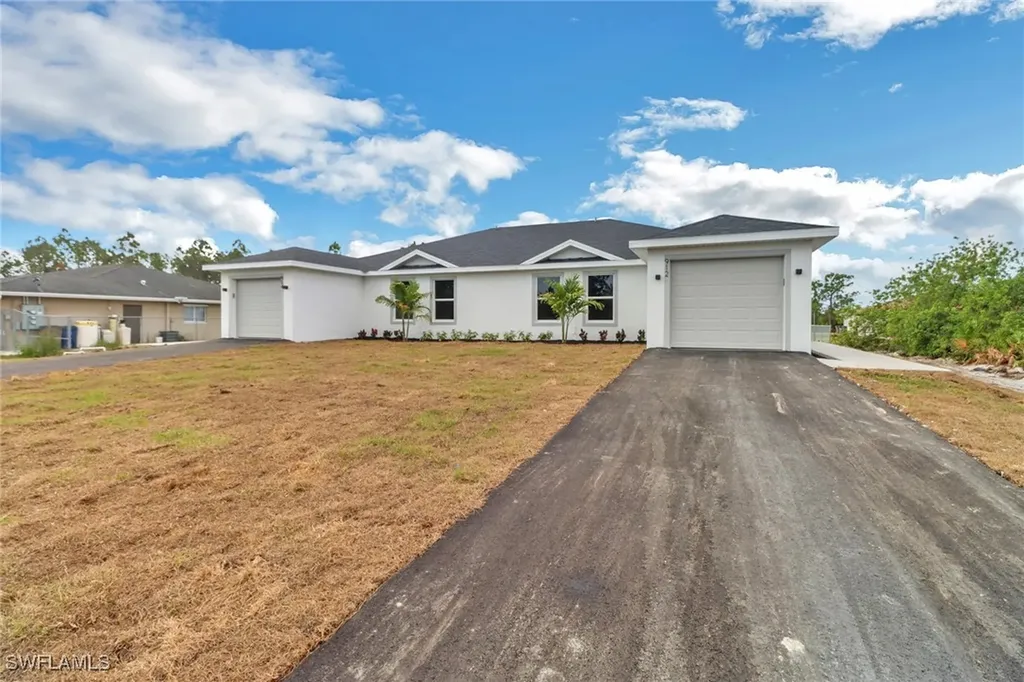 912-914 Ainsworth Street W Lehigh Acres FL 33974