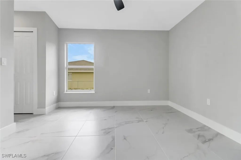 912-914 Ainsworth Street W Lehigh Acres FL 33974