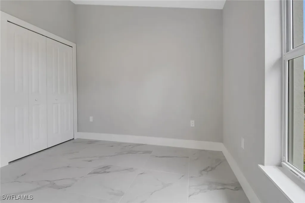 912-914 Ainsworth Street W Lehigh Acres FL 33974